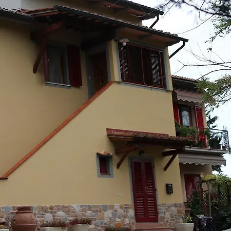 Il Vecchio Cipresso Apartment *