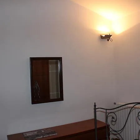 Il Vecchio Cipresso Apartment *